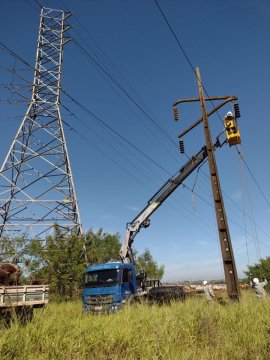 Manutenção linha transmissão
